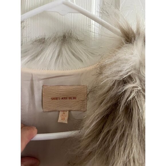 Faux Fur Vest - Picture 3 of 3